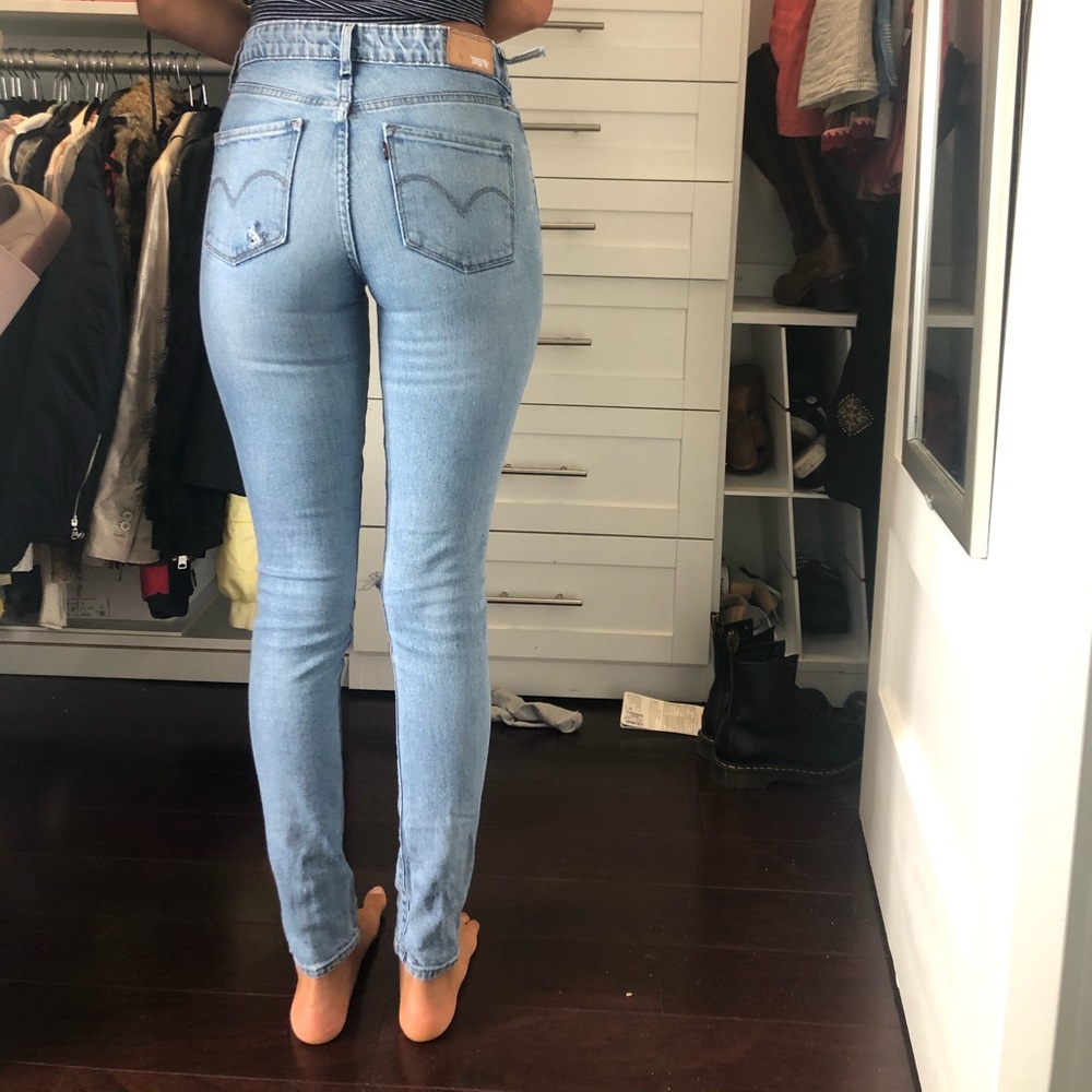 Vintage levi high waisted jeans